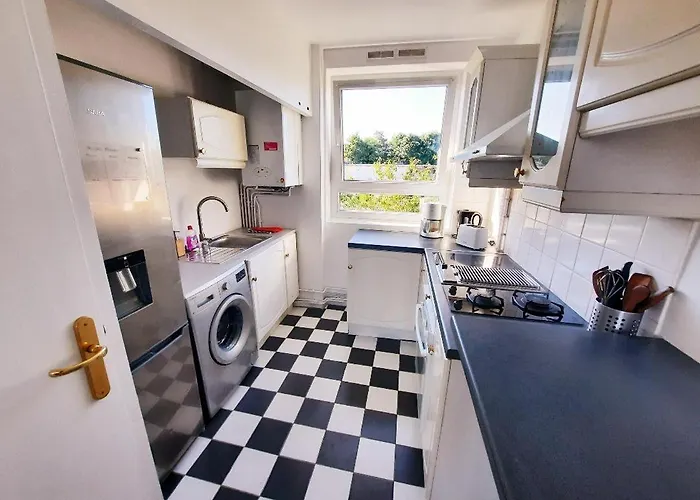 Chez Simon Et Loreline - F2 Proche Paris Orly *